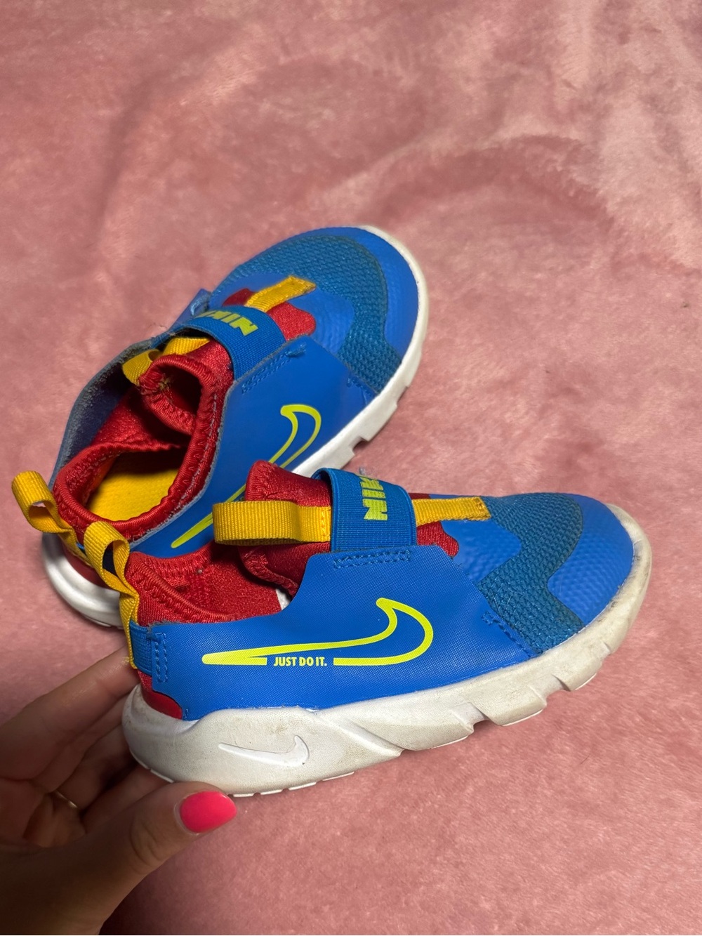Nike shoes